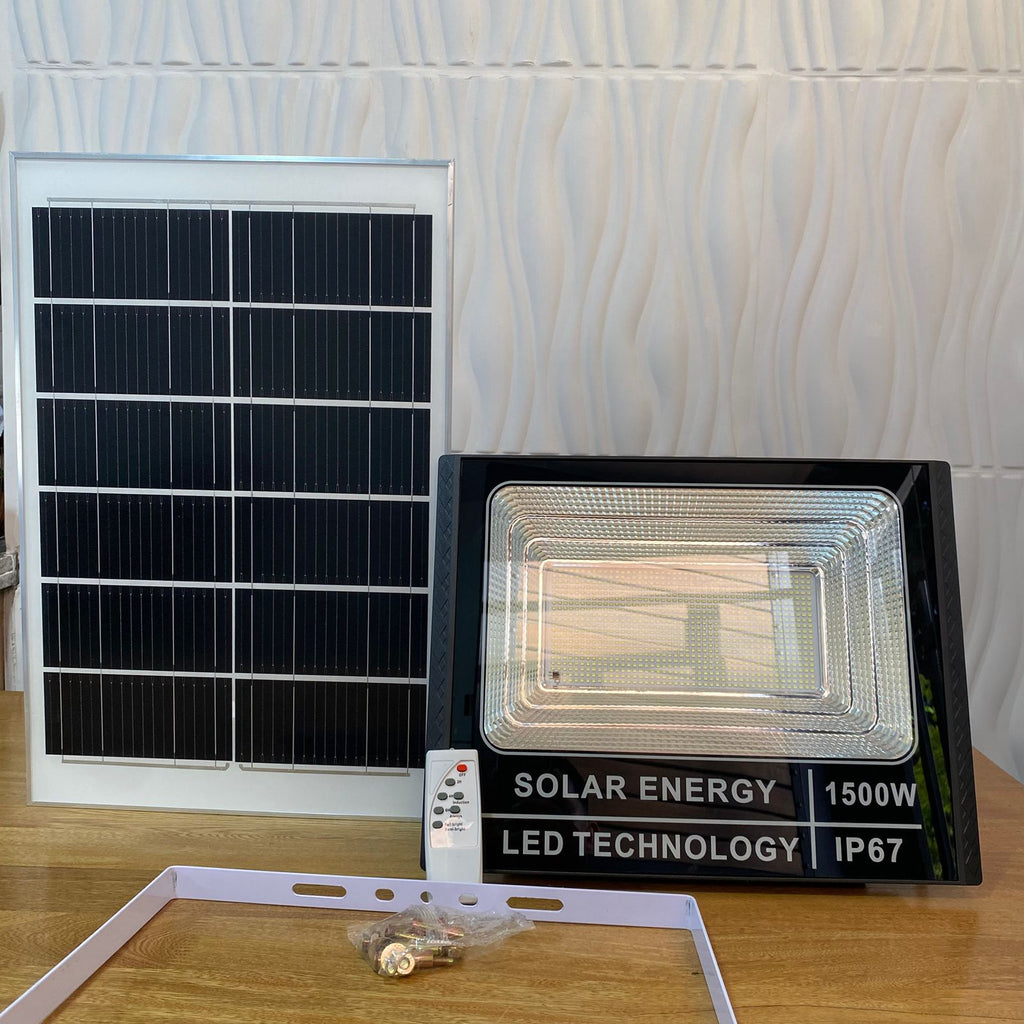 Reflector Solar 1500 WATT Tecnología IP67 SOLAR LIGHT 1 año de garantía