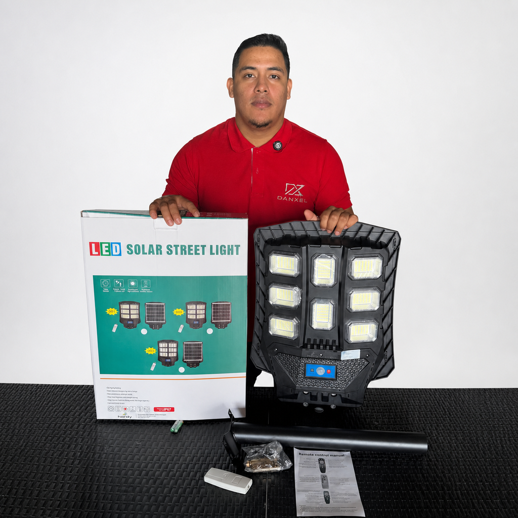 Lampara Solar Hardy 300W - kit completo