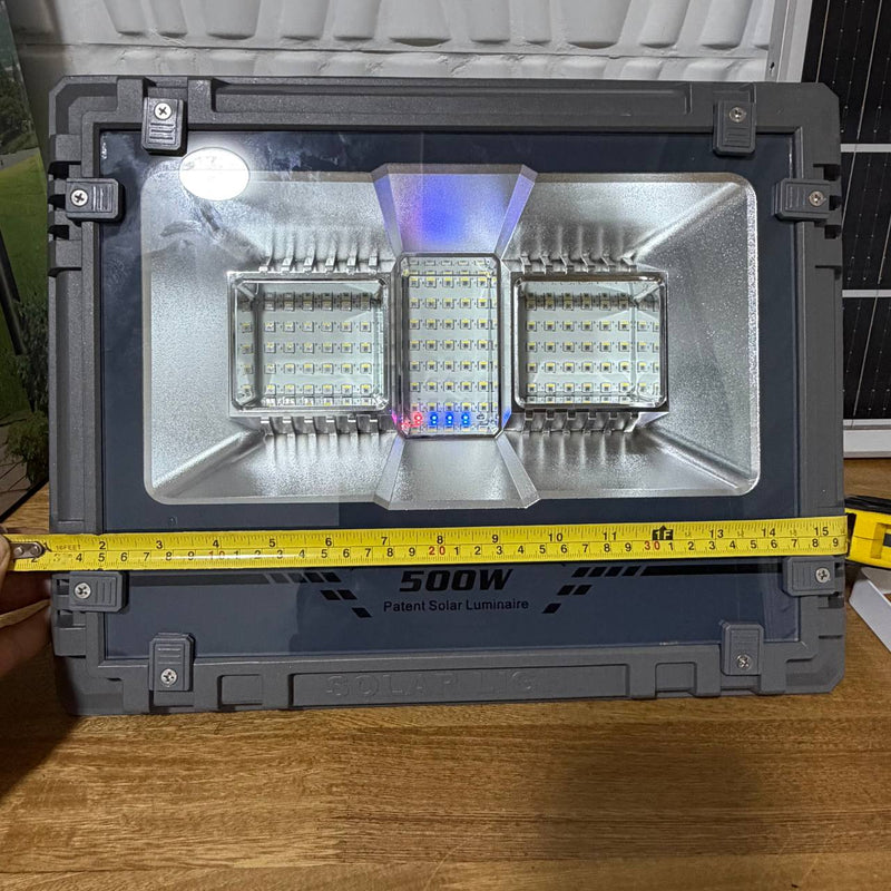 Reflector Solar RGB 500W — Multicolor con Panel Solar y Control Remoto foto 6