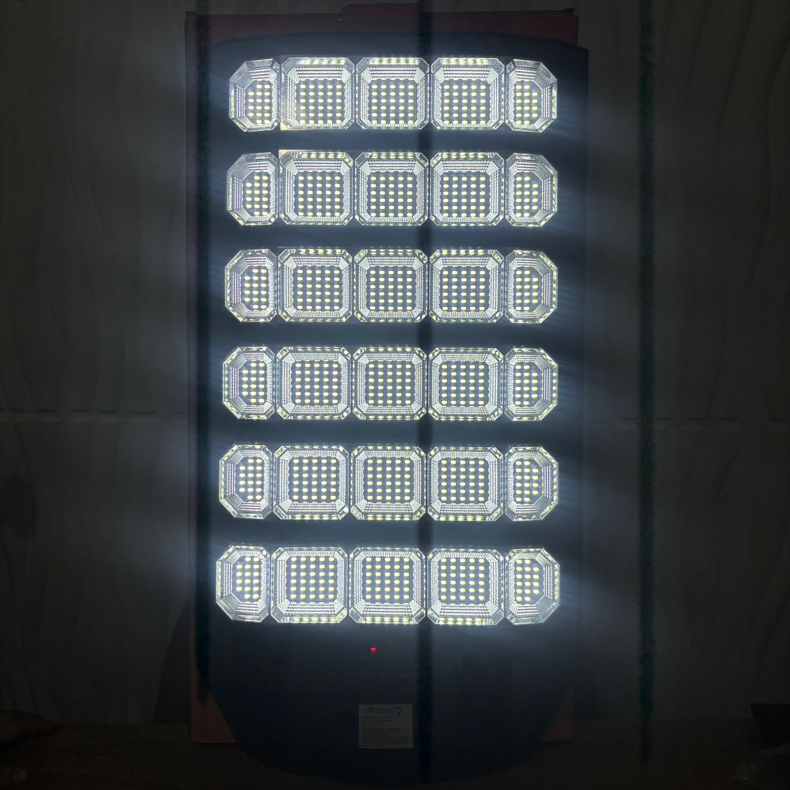 Lampara solar de 700 watt original probelco 2 años de garantia