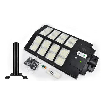 lampara solar 800 watt marca Jortan original un año de garantía medidas 63 cm de largo por 35 cm de ancho