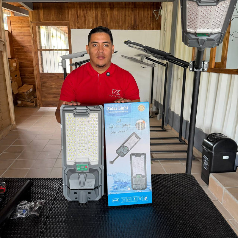 Lámpara Solar Hardy 400W — Iluminación Amplia y Uniforme foto 9