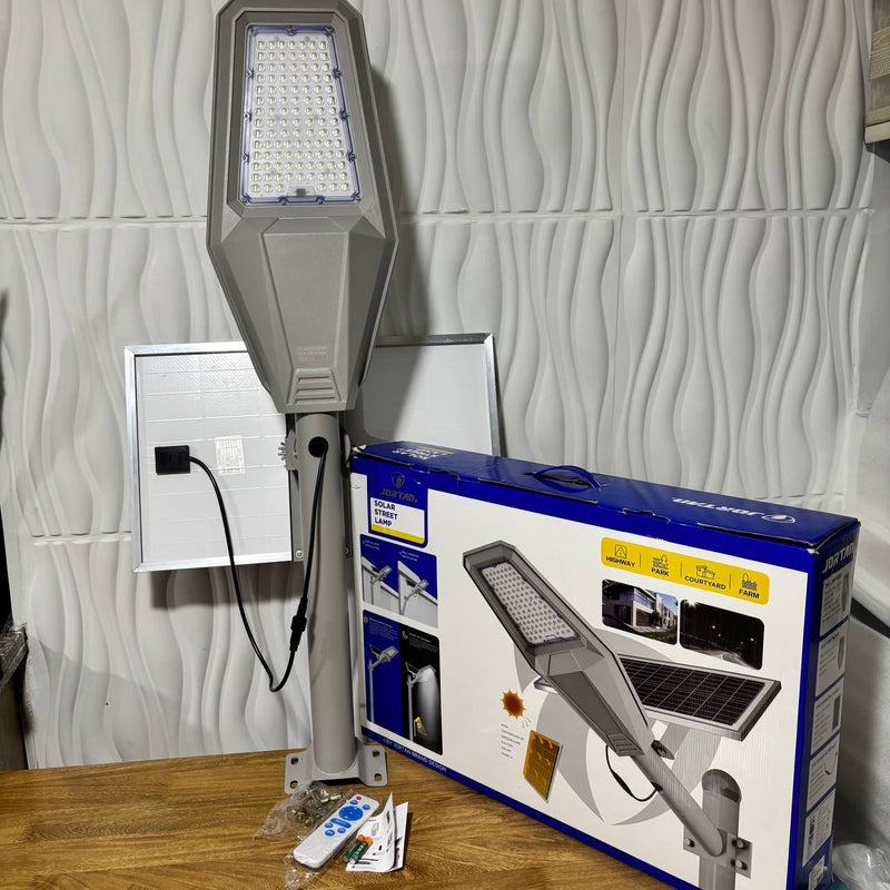 Lampara Solar de Exterior 400W – Luz de Calle IP66 con Panel y Control Remoto foto 12