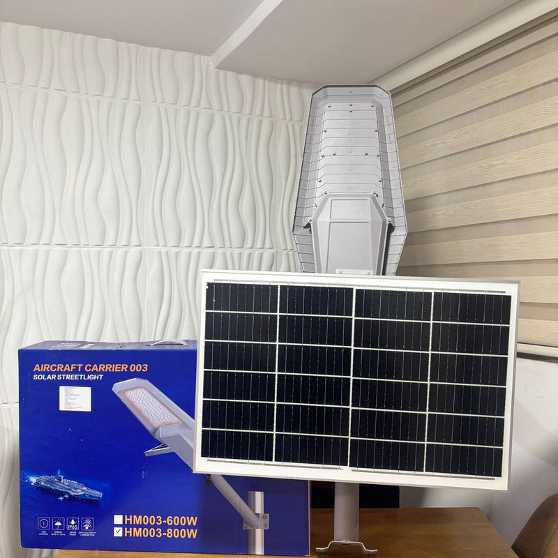 Lámpara Solar de Calle Hardy 800W – Panel Solar Independiente y Control Remoto foto 16