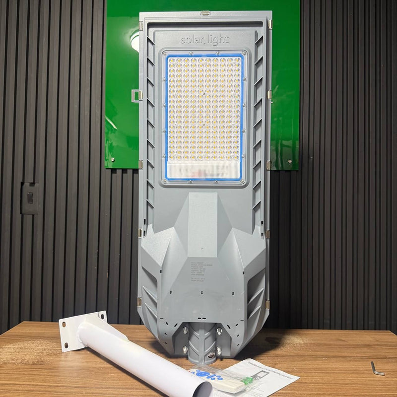 Lámpara Solar Hardy Solaris 2000 — Luz Cálida 3000K · Industrial y Áreas Extensas foto 11
