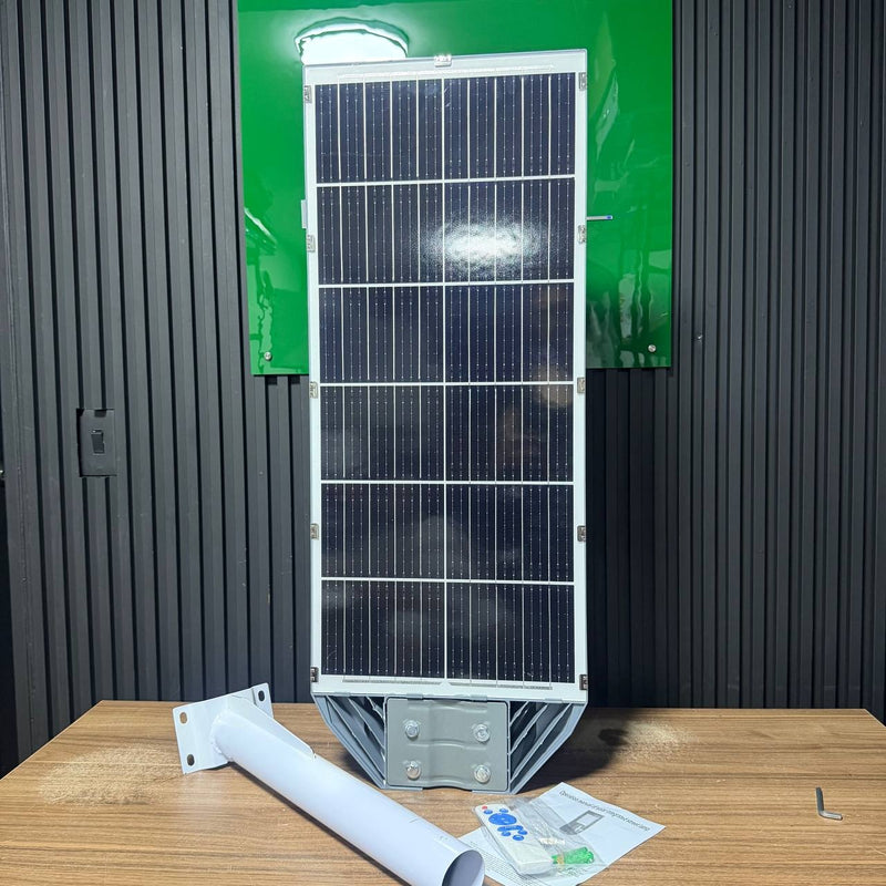 Lámpara Solar Hardy Solaris 2000 — Luz Cálida 3000K · Industrial y Áreas Extensas foto 12