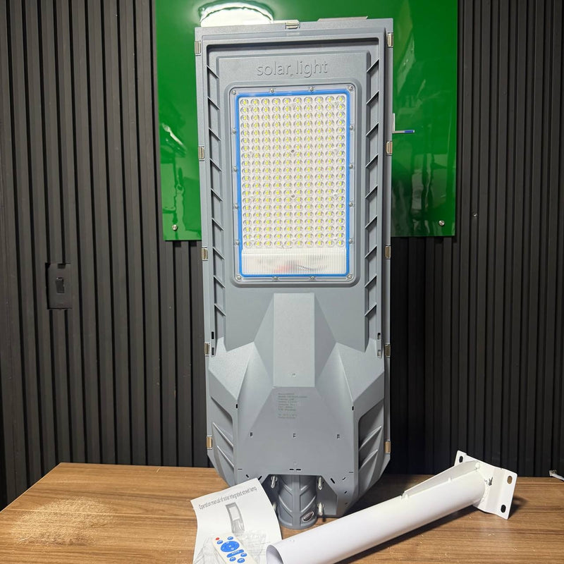 Lámpara Solar Hardy Solaris 2000 — Luz Fría 6500K · Industrial y Áreas Extensas foto 8
