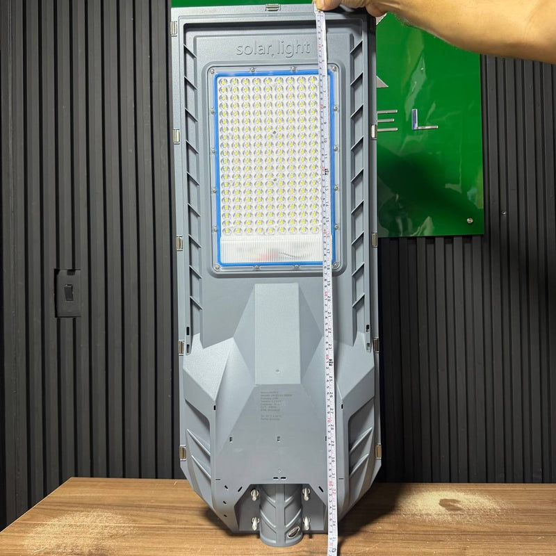 Lámpara Solar Hardy Solaris 2000 — Luz Fría 6500K · Industrial y Áreas Extensas foto 11