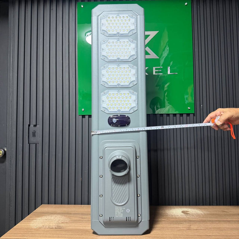 Lámpara Solar Industrial Hardy 400W GR1050S — Panel Integrado, Control Remoto y Brazo foto 14