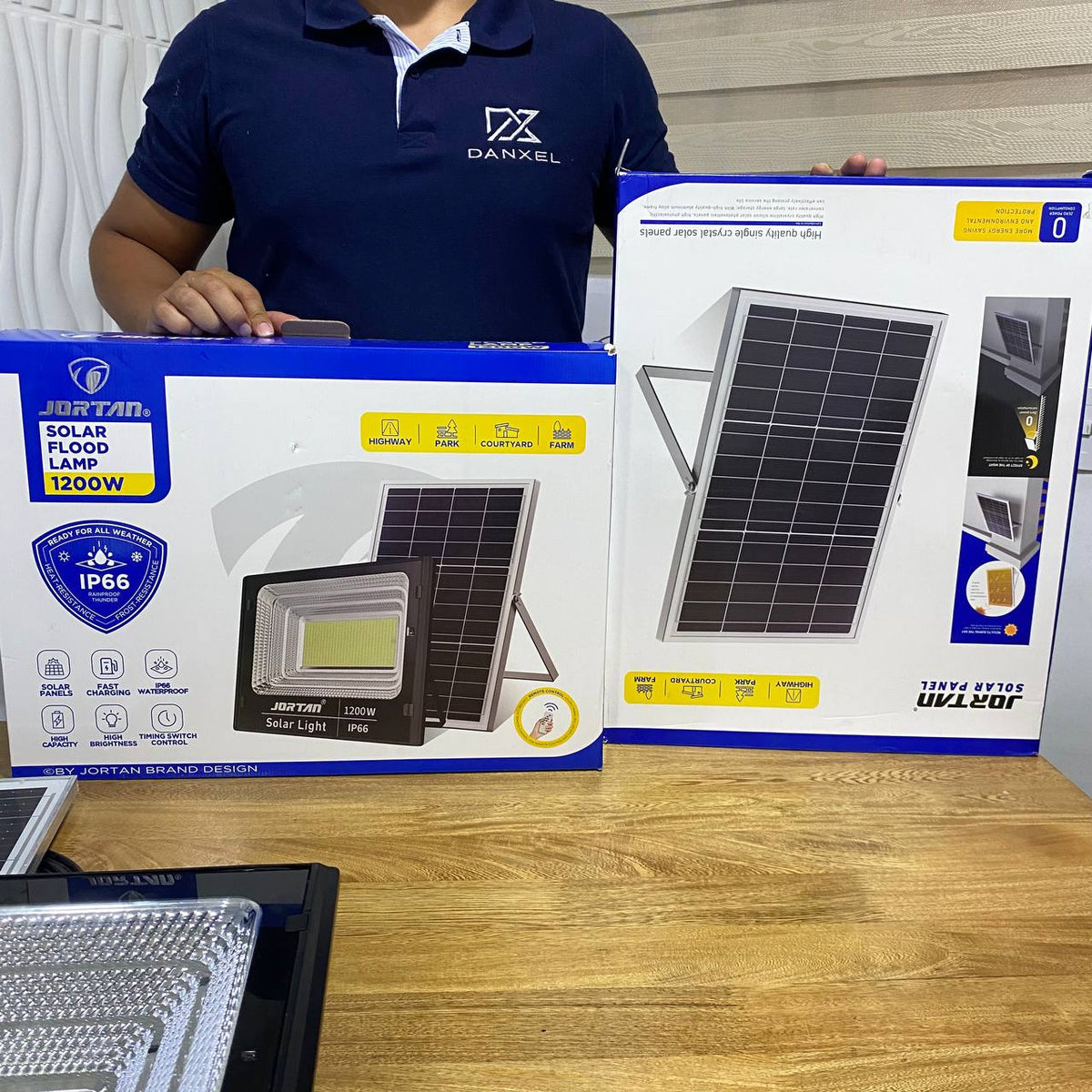 Reflector Solar Jortan 1200W Alta Potencia – Ilumina Como de Día + Garantía 1 Año - 2